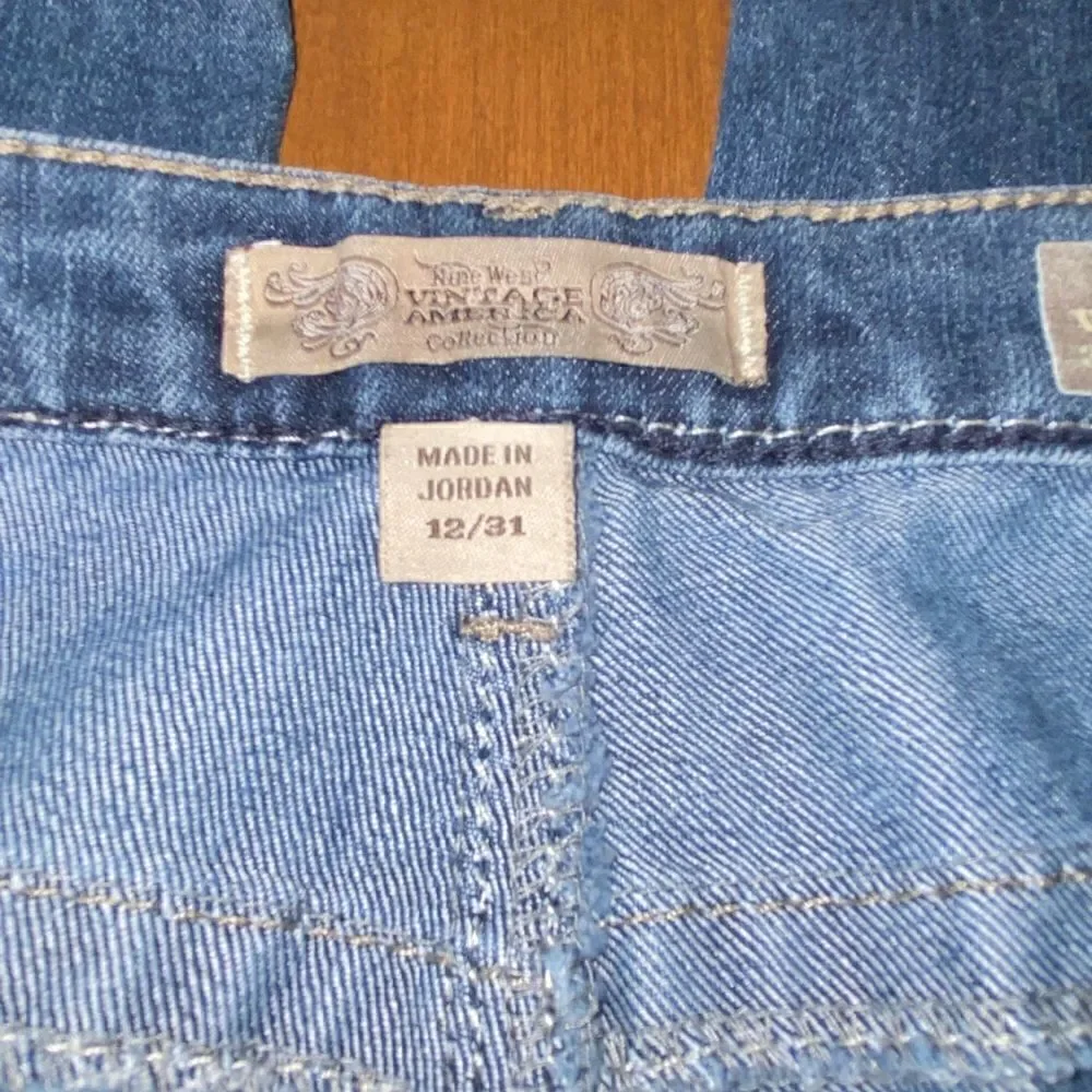 American vintage embroidered pocket jeans